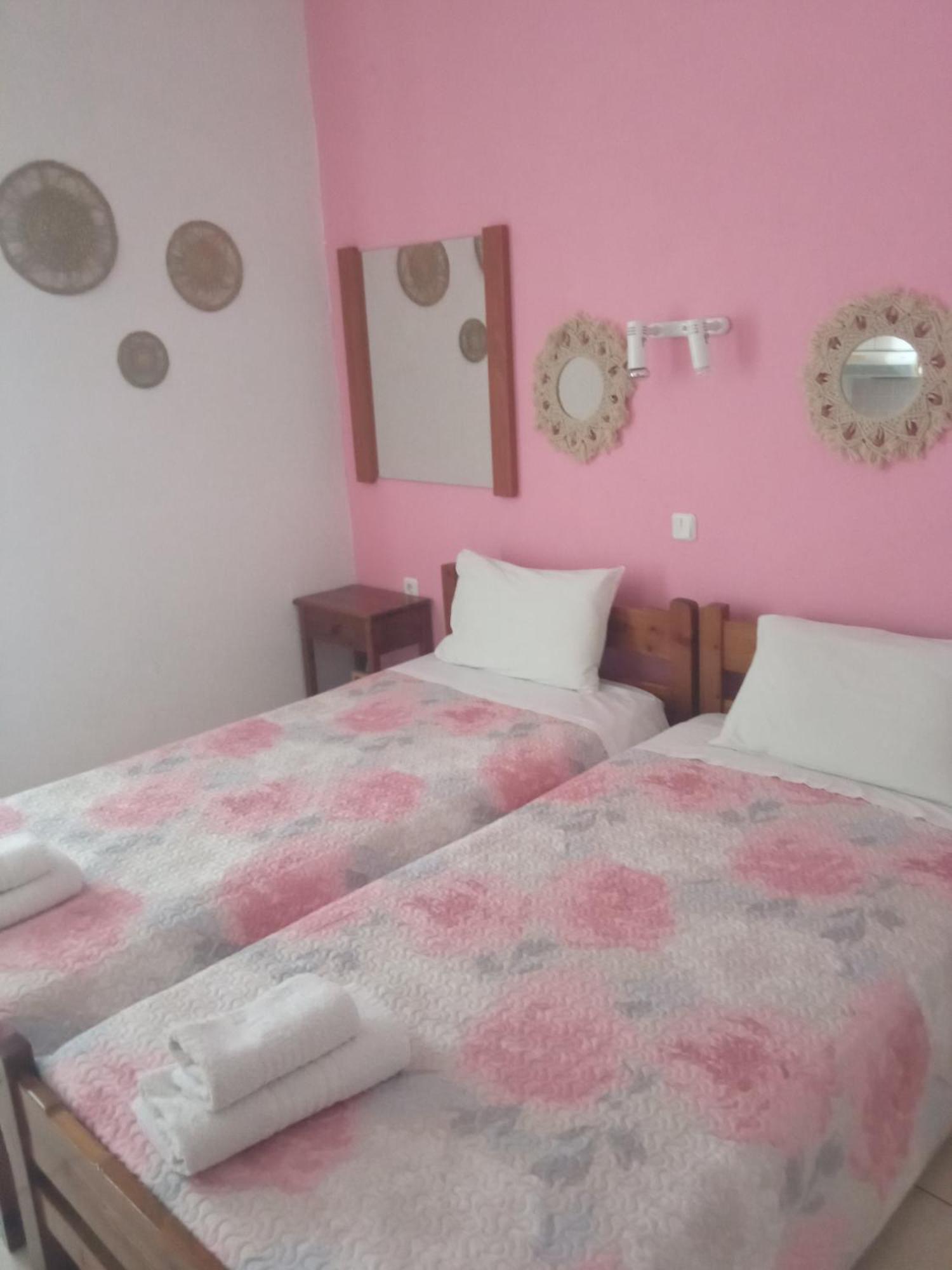 Maravelias Rooms Tríkeri Eksteriør bilde